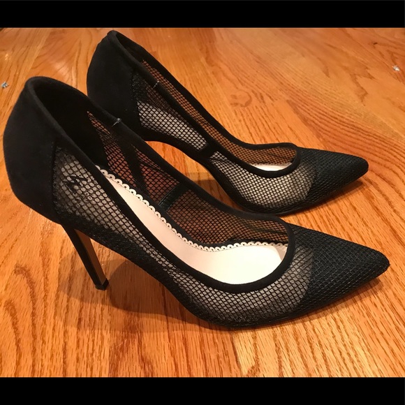 Pointed Toe Mesh Heels - Picture 6 of 8